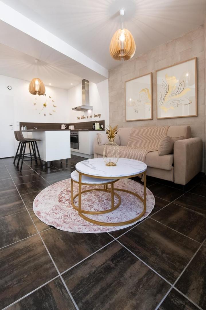 La Suite Sepia - Superbe Appartement Vieux Lyon Luaran gambar